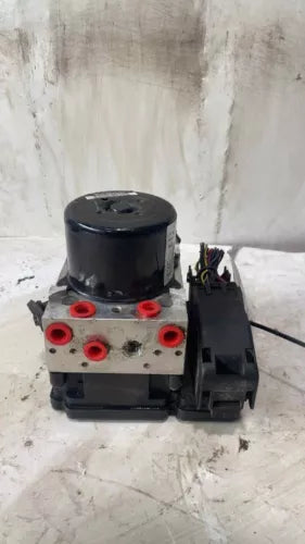 2011 Chevy Equinox ABS Anti-Lock Brake Pump Assembly ( OEM ) - Used