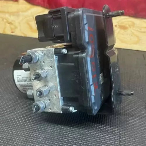 2014-2015 Ford Explorer Anti-Lock Brake Pump Actuator w/o adaptive cruise OEM - Used