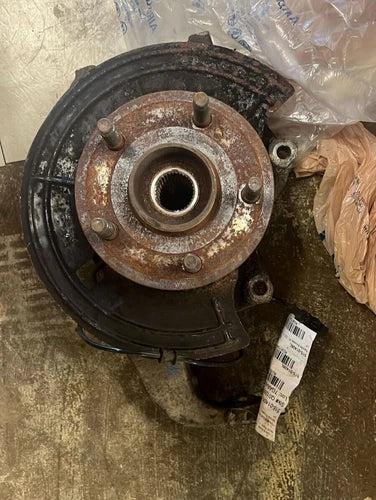 2004-2009 Dodge Durango Front Driver Left Side Spindle Knuckle OEM - Used