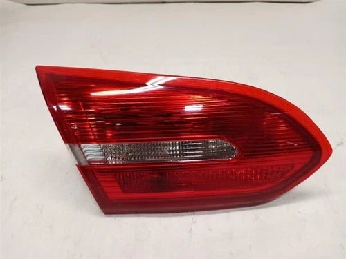 2015-2018 Ford Focus Left Side SDN Lid Mounted Tail Light Oem - Used