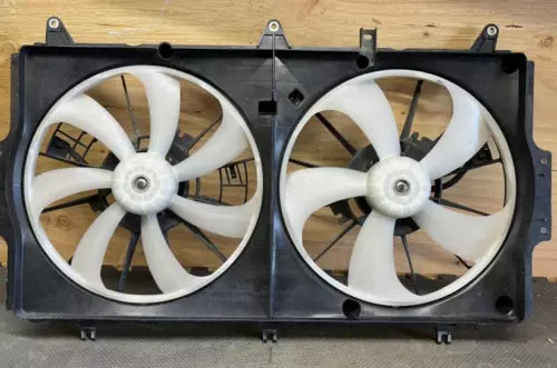 2010-2013 Suzuki Kizashi 2.4L Radiator Cooling Fan Assembly OEM - Used