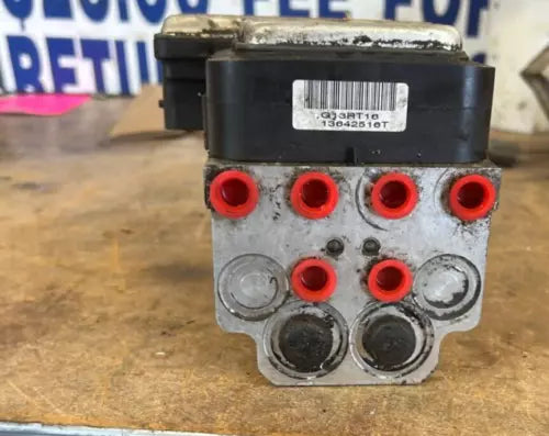 2003-2006 Chevy Tahoe Suburban 1500 ABS Anti-Lock Brake Pump Assembly OPT JL4 - Used OEM Auto Part