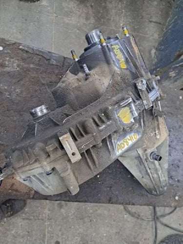 2003-2006 GMC Yukon Transfer Case Assembly OEM - Used