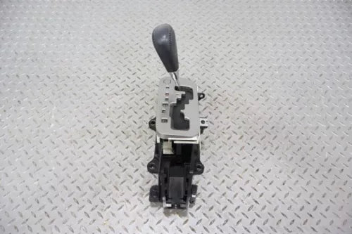 2003-2005 Toyota 4Runner Automatic Floor Gear Shifter Assembly OEM - Used