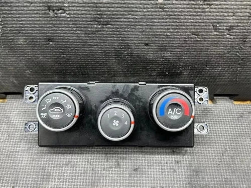 2005-2009 Hyundai Tucson w/o Automatic AC Heater Climate Temperature Control OEM - Used