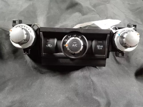 2014-2020 Toyota 4Runner Climate Control Manual Temperature OEM - Used