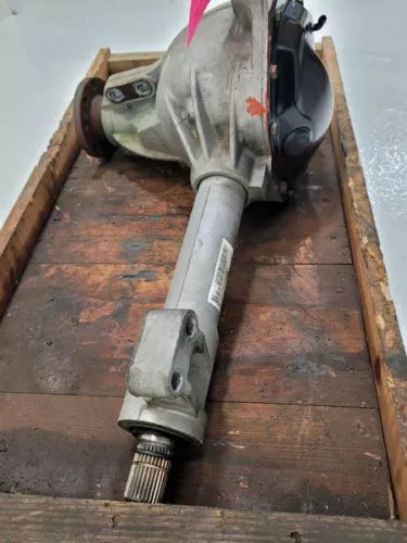 2001-2011 Dodge Dakota Front Axle Differential Carrier 3.55 Ratio OEM - Used