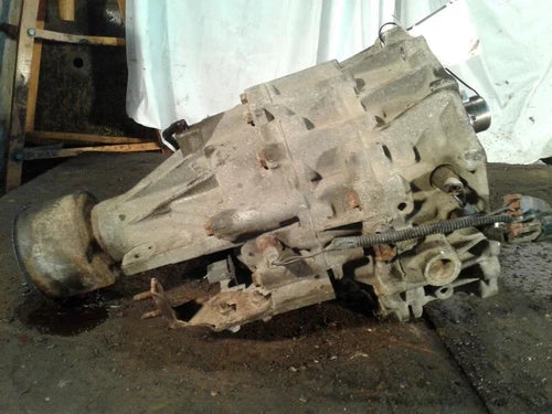 2002-2003 Nissan Frontier Transfer Case Assembly 6 cylinder, AT, 8/02 only OEM - Used