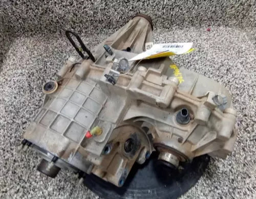 2003-2007 Chevrolet Silverado 1500 Transfer Case Assembly NP8 - Used OEM Auto Part