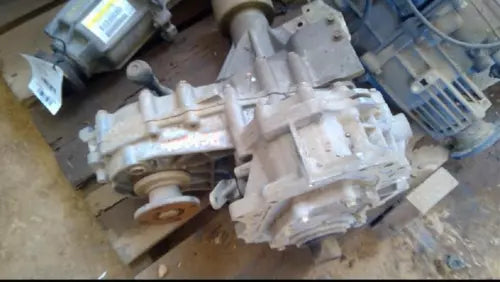 2002-2003-2004 Nissan Xterra Transfer Case Assembly OEM - Used
