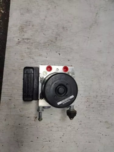2009-2017 Mitsubishi Lancer ABS Pump W/O Turbo in Warranty OEM - Used
