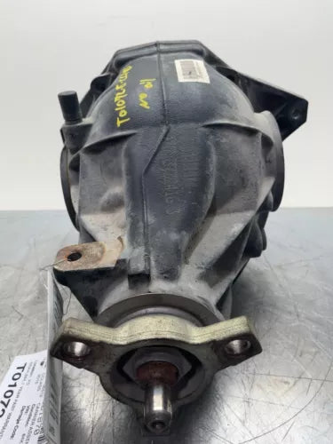 2010- 2012 Mercedes E Class Rear Differential Carrier 212 Type E350 RWD OEM - Used