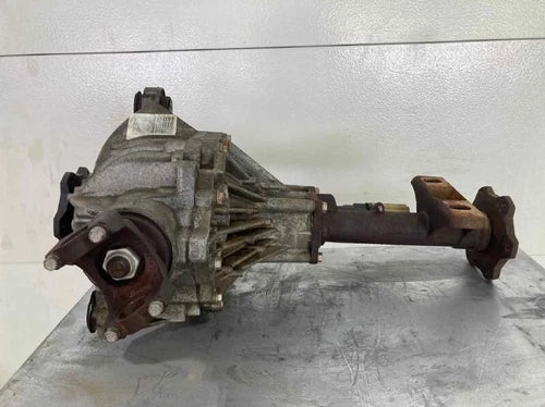 1999-2010 GMC Sierra 2500 3500 Front Axle Differential Carrier 3.73 Ratio - Used OEM Auto Part