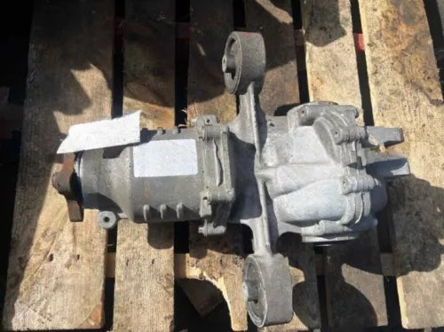 2005-2006 Chevrolet Equinox AWD Rear Differential Carrier Assembly 05-06 OEM - Used