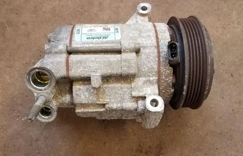 2010-2011 CHEVROLET EQUINOX 2.4L AIR CONDITIONER A/C AC COMPRESSOR - Used OEM Auto Part