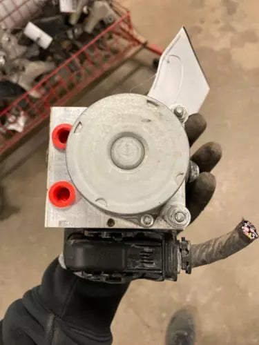 Chevrolet Malibu 2018 ABS Anti Lock Brake Actuator Pump OEM - Used