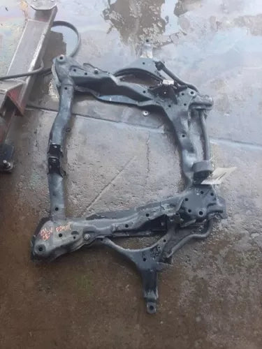 2002 2004 Honda CR-V Front sub K frame cross member Engine Cradle Used OEM