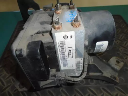2001 2002 Nissan Frontier Xterra 4x4 Abs-Anti Lock Brake Pump Assembly Used Oem