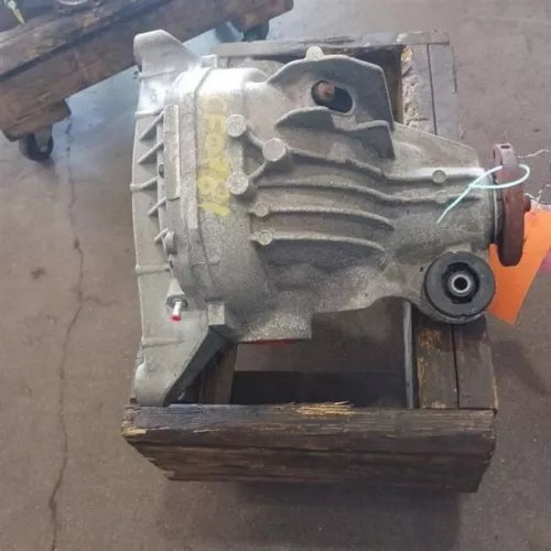 2002-2005 Ford Explorer Rear Differential Carrier Assembly 3.73 Ratio 02-05 OEM - Used