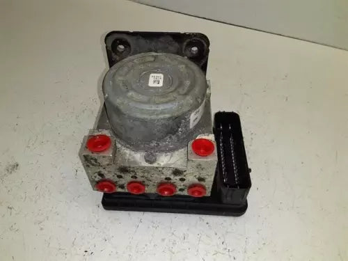 2014-2019 Ford Fiesta ABS Anti-lock Brake Module ABS Pump Assembly OEM - Used