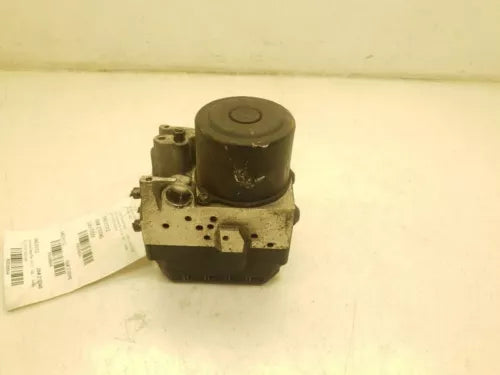 2004 Toyota Highlander ABS Anti-Lock Brake Pump Assembly FWD with Warranty OEM - Used