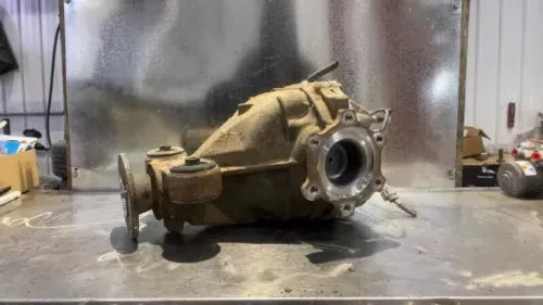 2005-2012 Nissan Pathfinder Rear Axle Differential Carrier 3.36 Ratio 6 Cylinder - Used OEM Auto Part