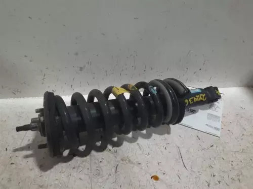 2022 Nissan Frontier Front Driver Left Strut Cartridge Assembly OEM - Used