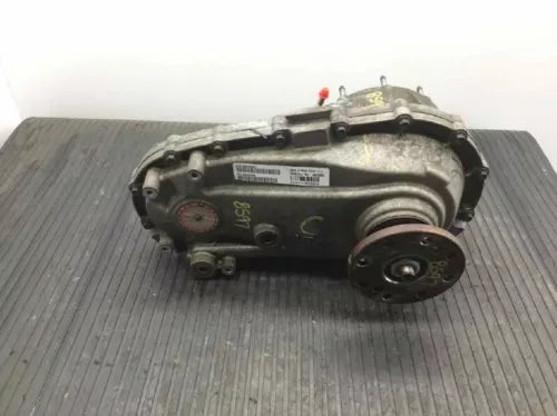 2005-2010 Jeep Grand Cherokee Transfer Case 3.7L New Venture 140 OEM - Used