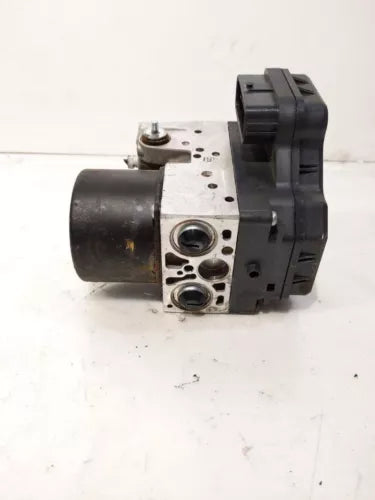05-07 Toyota Avalon ABS Anti-Lock Brake Pump Assembly Without Traction Control toyota