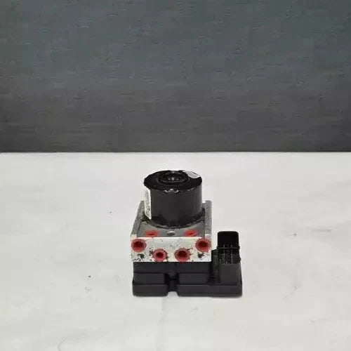 2004-2009 Mazda 3 ABS Anti-Lock Brake Pump Module Assembly OEM - Used