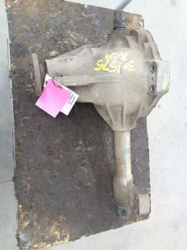 2001-2011 Dodge Dakota Front Axle Differential Carrier Assembly 3.55 Ratio (OEM) - Used