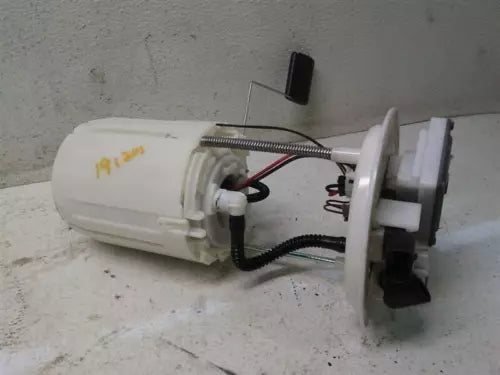 2016-2018 Kia Sorento Fuel Pump Assembly Tank Mounted OEM - Used