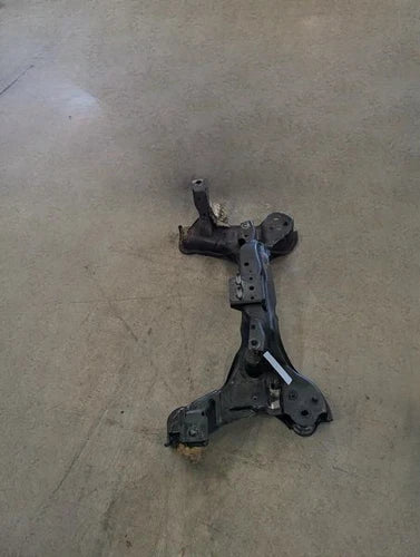 2005-2007 Ford Escape & Mercury Mariner Front Crossmember OEM - Used