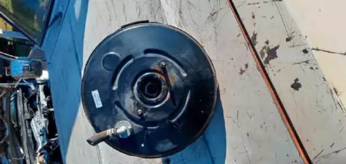 2004-2007 Toyota Highlander Power Brake Booster OEM - Used