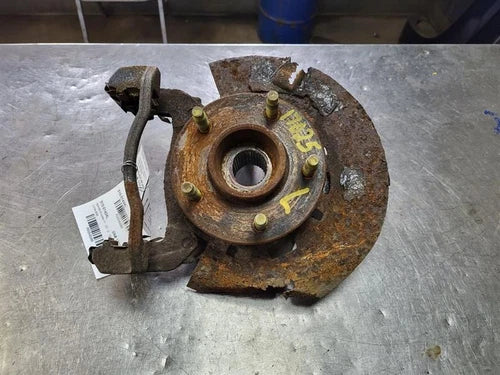 2004-2007 Saturn VUE Driver Left Front Spindle Knuckle OEM - Used