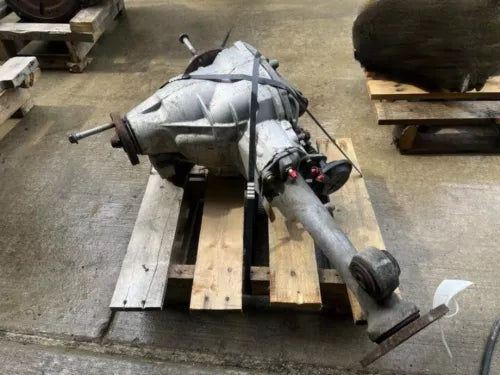 1997-2004 Ford F150 Front Axle Differential Carrier Assembly Ratio 3.55 OEM - Used