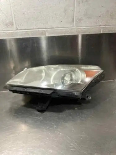 2009-2012 Chevy Traverse LEFT LH Projector Beam Opt TVP HeadLight Assembly OEM - Used