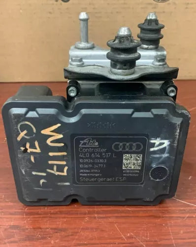 2013-2015 Audi Q7 Abs Anti-Lock Brake Pump Assembly With Warranty OEM - Used