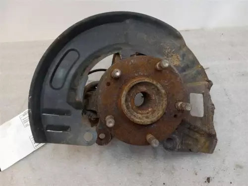 2005-2006 Hyundai Santa Fe Driver Left Front Spindle Knuckle OEM - Used