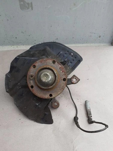 2001-2006 BMW 325i Front Left Driver Spindle Knuckle Assembly Oem