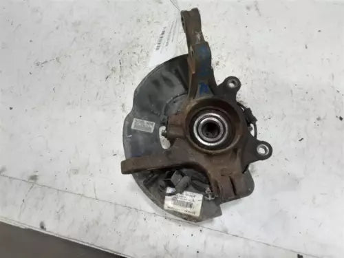 2014-2016 Kia Sportage Driver Left Front Spindle Knuckle OEM - Used