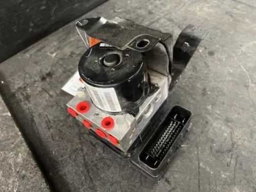 2013 Dodge Dart Anti-Lock Abs Brake Pump Module Assembly Control Unit OEM 13 - Used