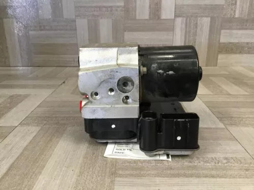 2003-2004 Chevrolet Express 3500 Savana Anti Lock Brake ABS Pump Assembly OEM - Used