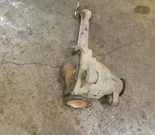 2004-2005 F150 Front Differential Carrier Assembly 3.55 Ratio - Used OEM Auto Part