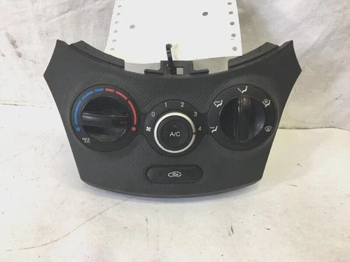2012-2014 Hyundai Accent HVAC AC Heater Climate Temperature Control Assembly Oem - Used