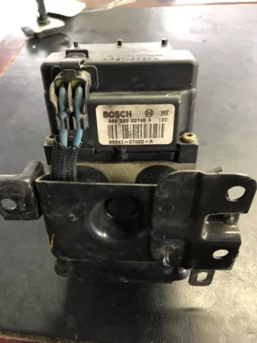 2000-2004 Toyota Avalon ABS Anti-Lock Brake Pump Assembly With Skid Control - Used OEM Auto Part