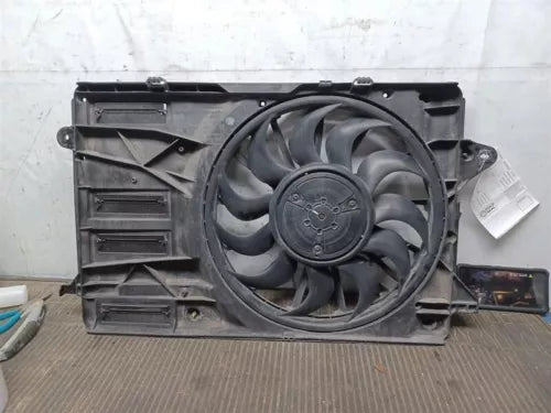 2016-2022 Chevy Malibu Radiator Fan Assembly 1.5L VIN Z 4th Digit New Style OEM - Used