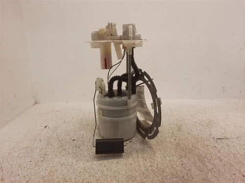 2015-2020 Jeep Renegade Fuel Pump Assembly With Warranty OEM - Used