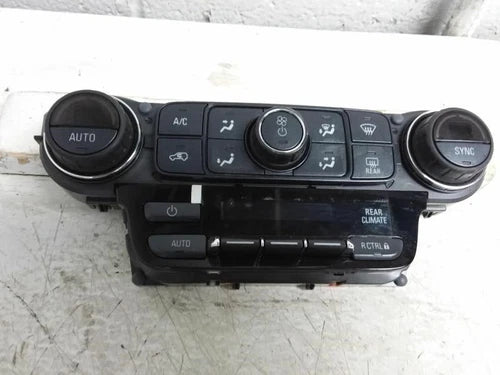 2015 - 2017 Chevrolet Tahoe Heater AC Temperature Control Unit OEM - Used