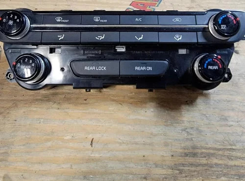 2016-2020 Kia Sedona Dash Mounted A/C Heater Temperature Climate Control OEM - Used